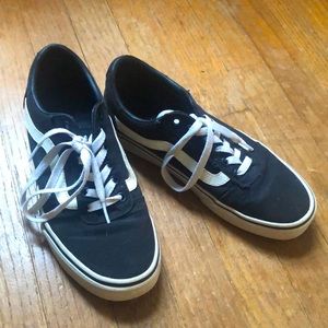Black traditional Vans!